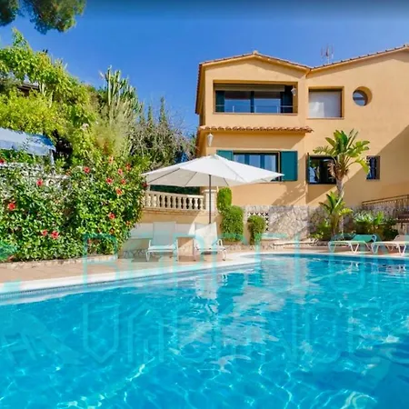 Villa La Moraleja *